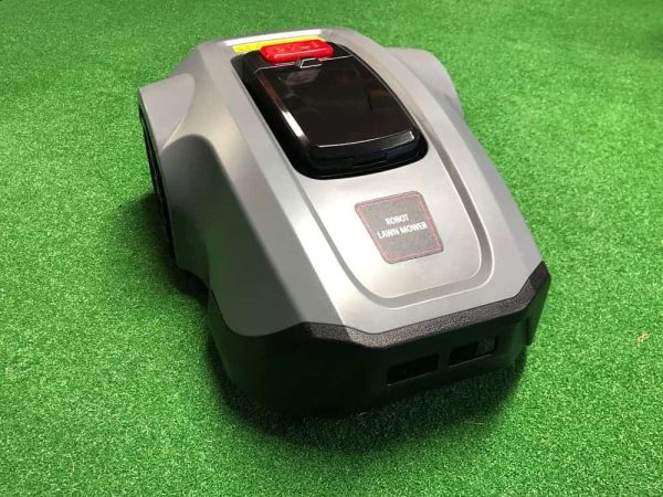 Feniks L310 robot lawn mowe