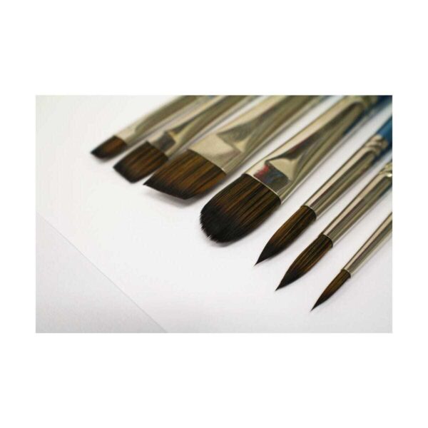 Mont Marte Oil Brush Set Taklon Brush Set of 7 in Wooden Box - Image 3