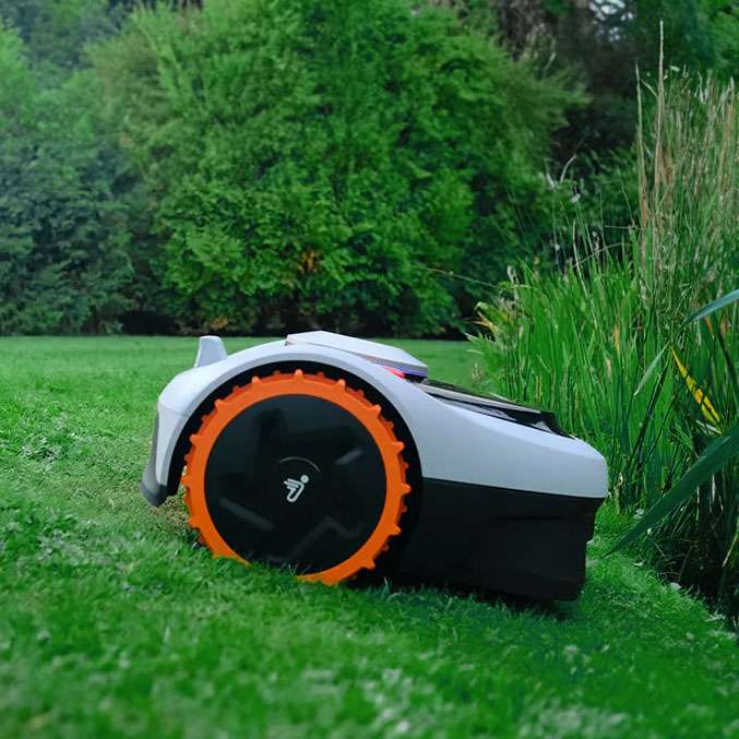 Segway navimow I-series robot mower