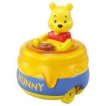 Takara Tomy Dream Tomica Ride on Disney RD-02 Winnie the Pooh & Honeypot