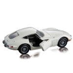 Takara Tomy Tomica Premium No. 27 Toyota 2000GT - Image 2