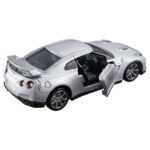 Takara Tomy Tomica Premium No.17 Nissan GT-R - Image 2
