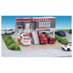 Takara Tomy Tomica World Tomica Town Fire Station with Firefighters - Image 2